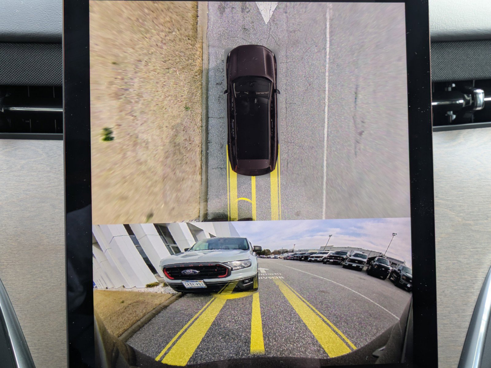 2025 Volvo EX90 Ultra - Photo 23