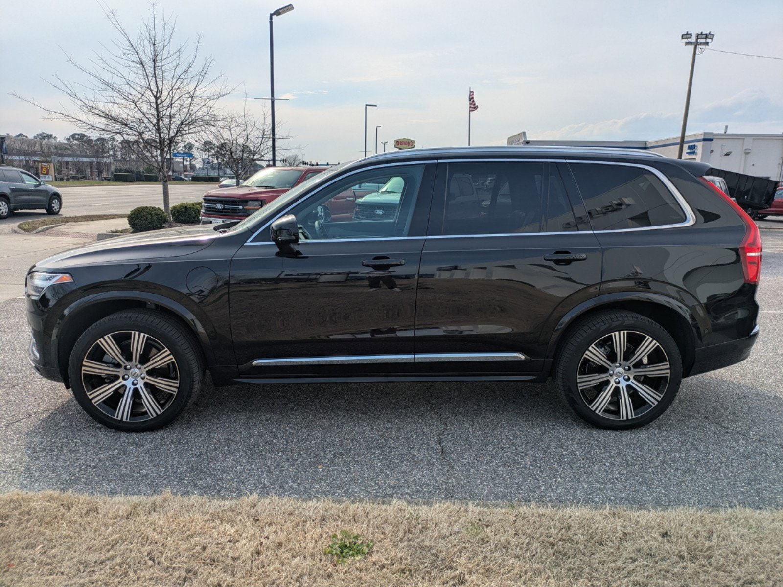 2025 Volvo XC90 Ultra - Photo 7