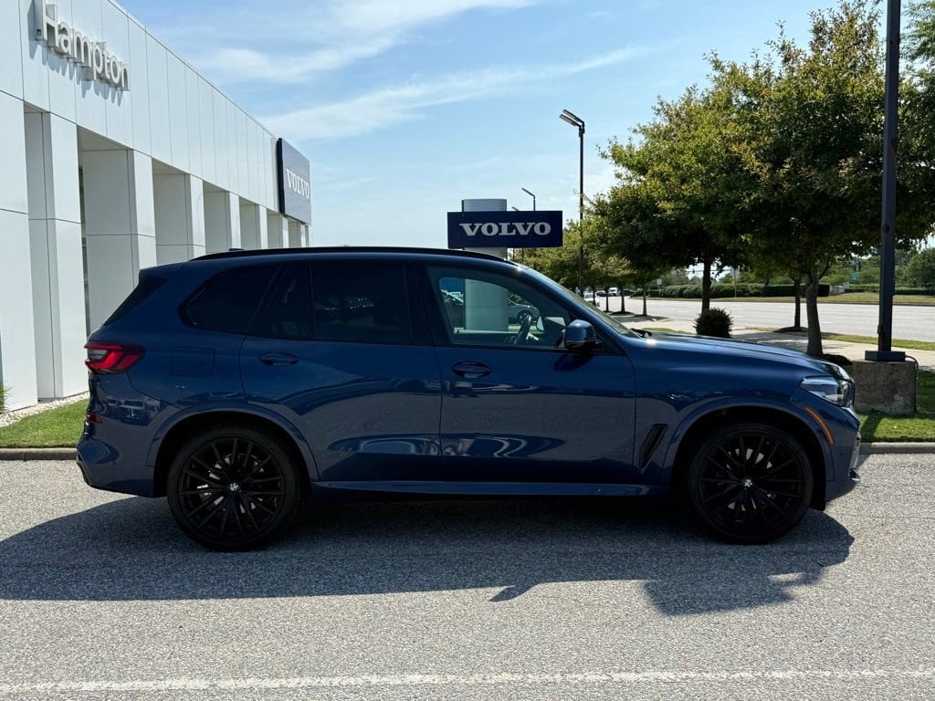Used 2022 BMW X5 xDrive40i xDrive40i Sports Activity Vehicle