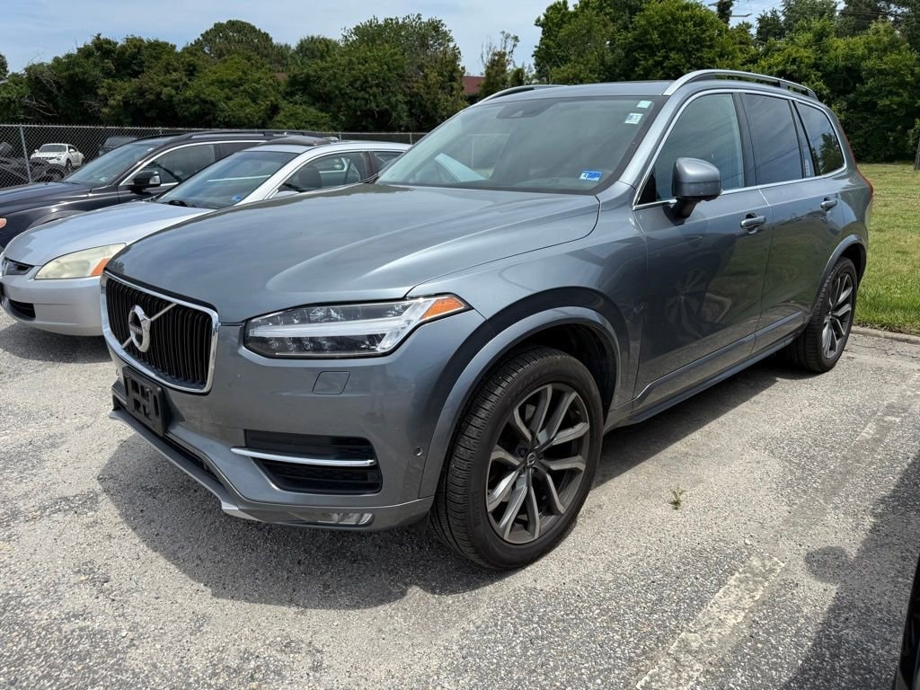 Used 2018 Volvo XC90 Momentum T6 AWD 7-Passenger Momentum