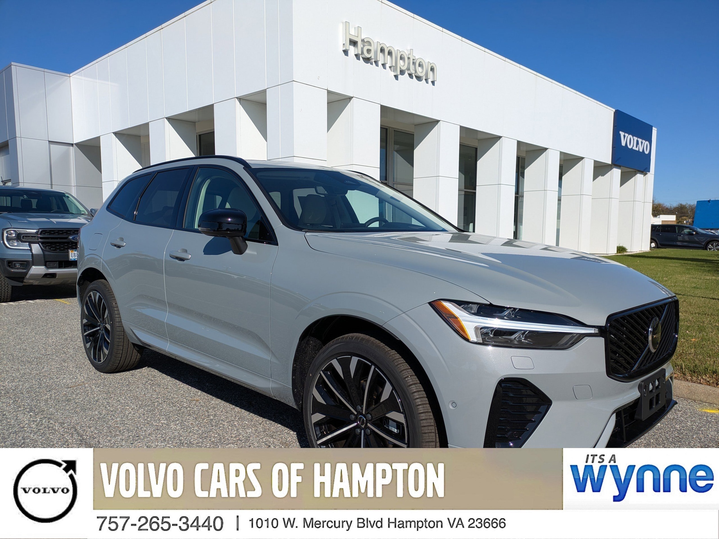 2026 Volvo XC60 Ultra's photo