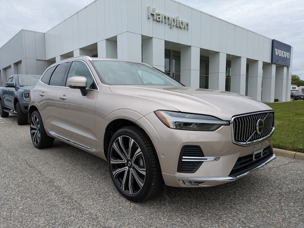 Used 2023 Volvo XC60 Ultimate Bright Theme B5 AWD Ultimate Bright Theme