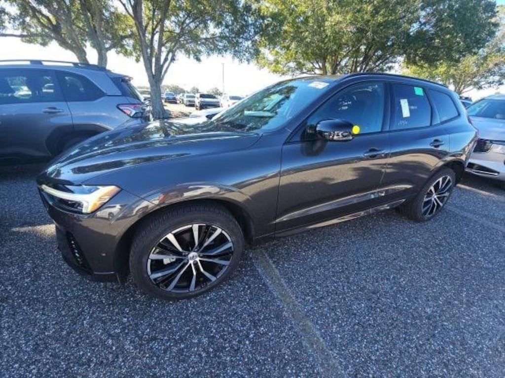 Used 2025 Volvo XC60 Plus B5 AWD Plus