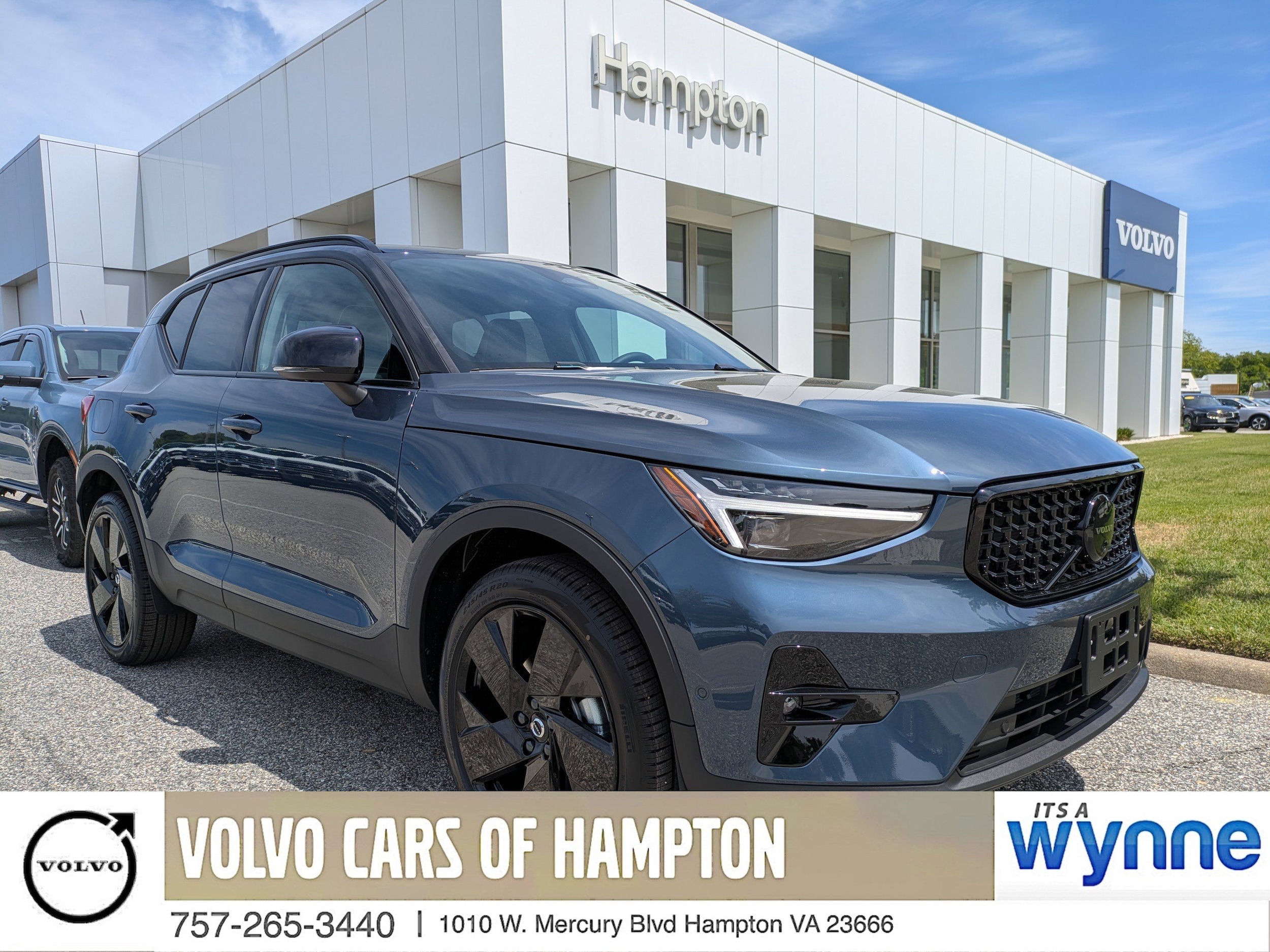 2026 Volvo XC40