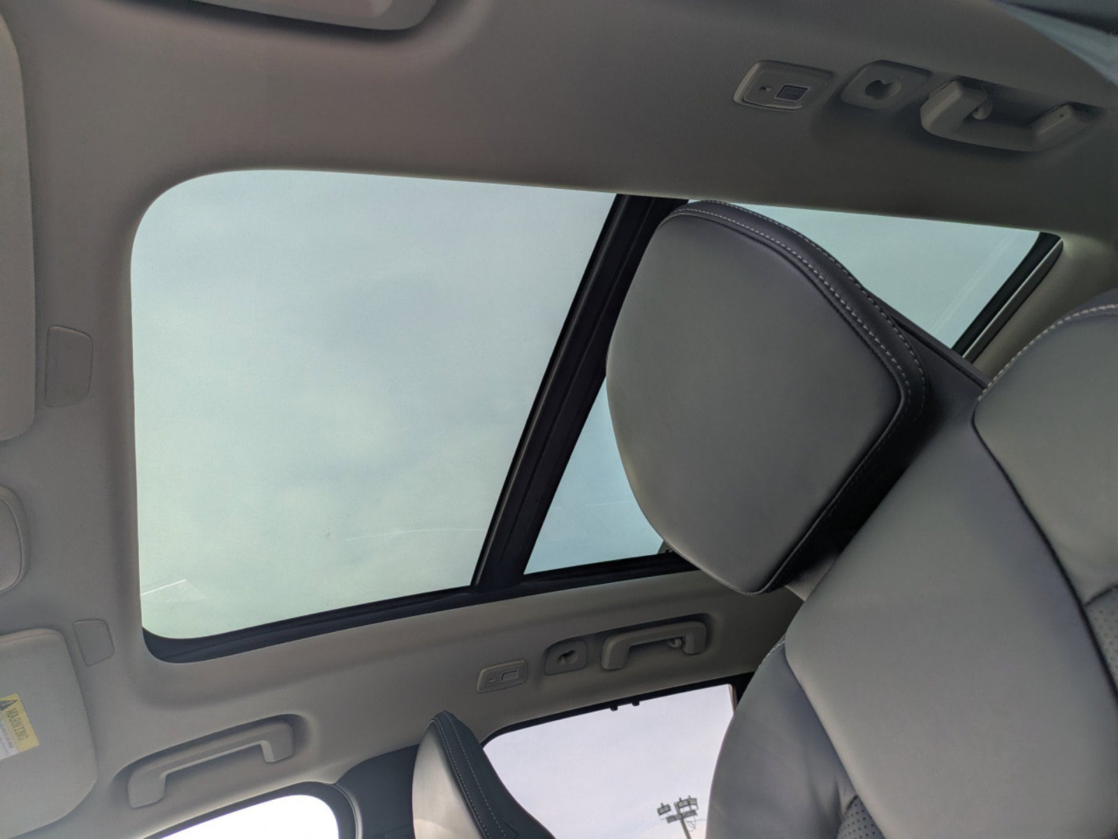 2025 Volvo XC90 Ultra - Photo 21