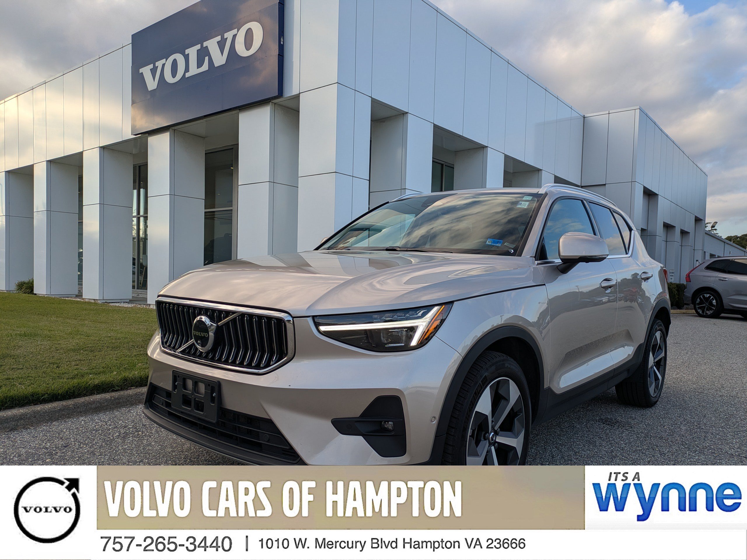 2024 Volvo XC40