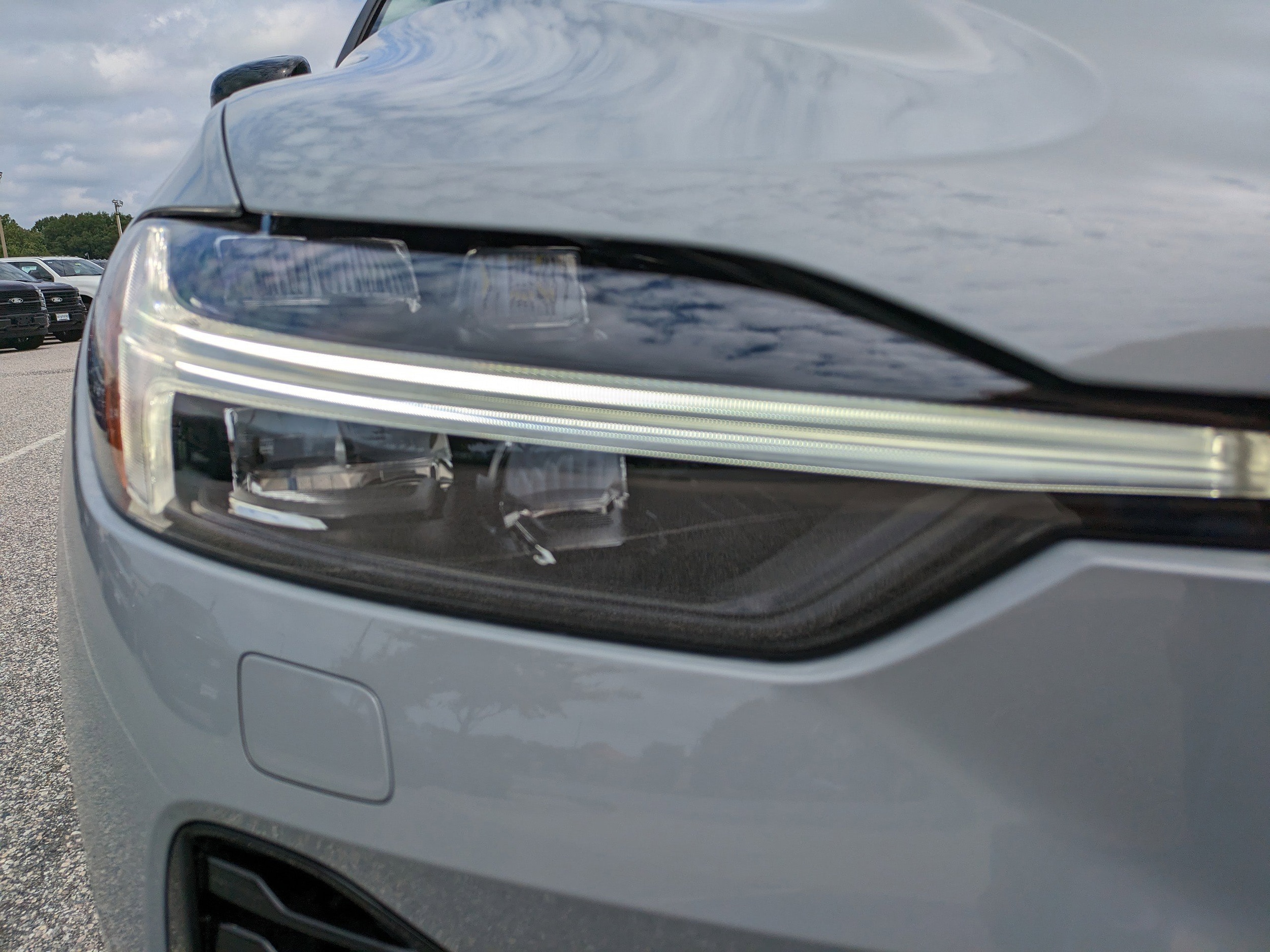 2025 Volvo XC60 Plus - Photo 10