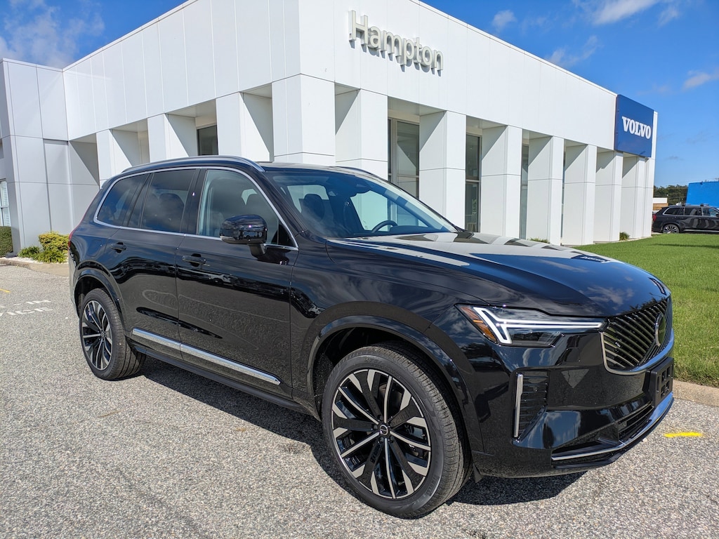 New 2026 Volvo XC90 B5 Core SUV