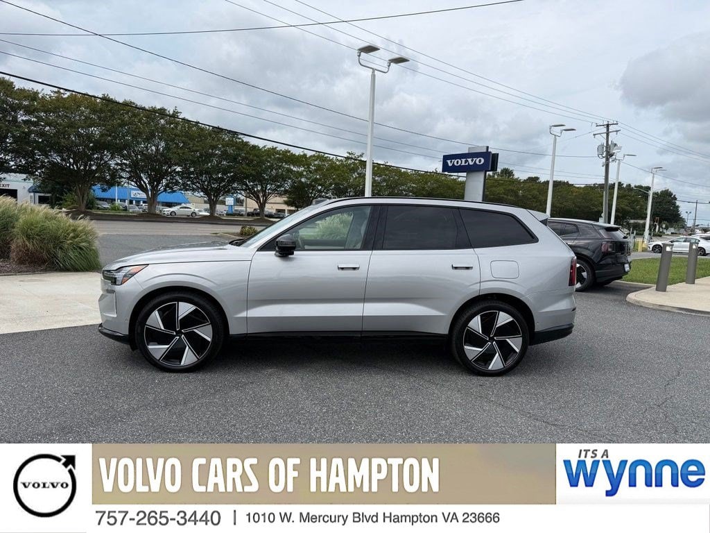 2025 Volvo EX90