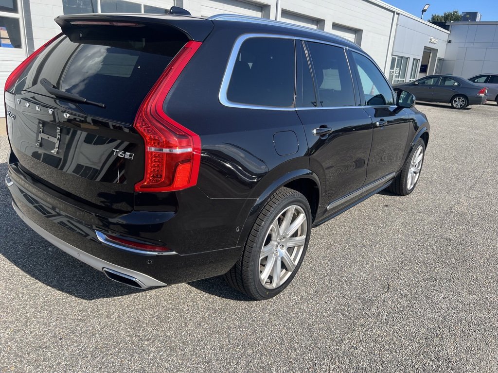 2019 Volvo XC90 Inscription T6 AWD photo 2