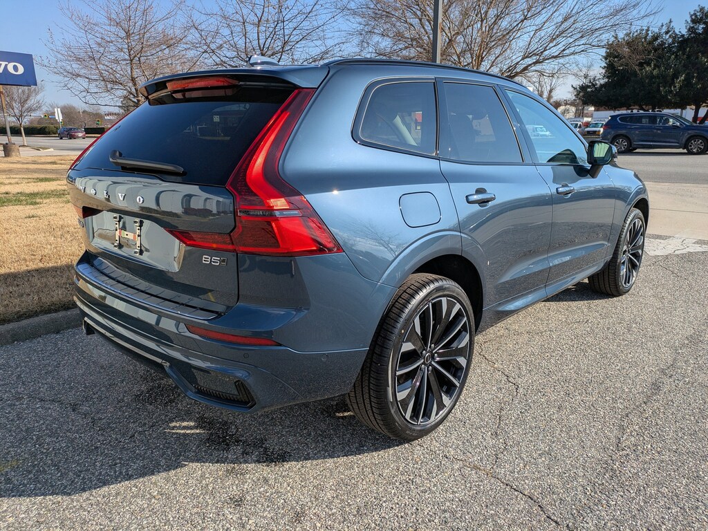 New 2026 Volvo XC60 B5 Ultra SUV
