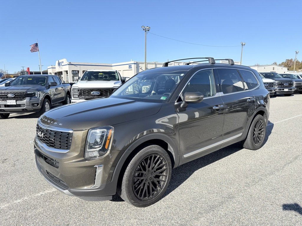 2022 Kia Telluride S photo 2