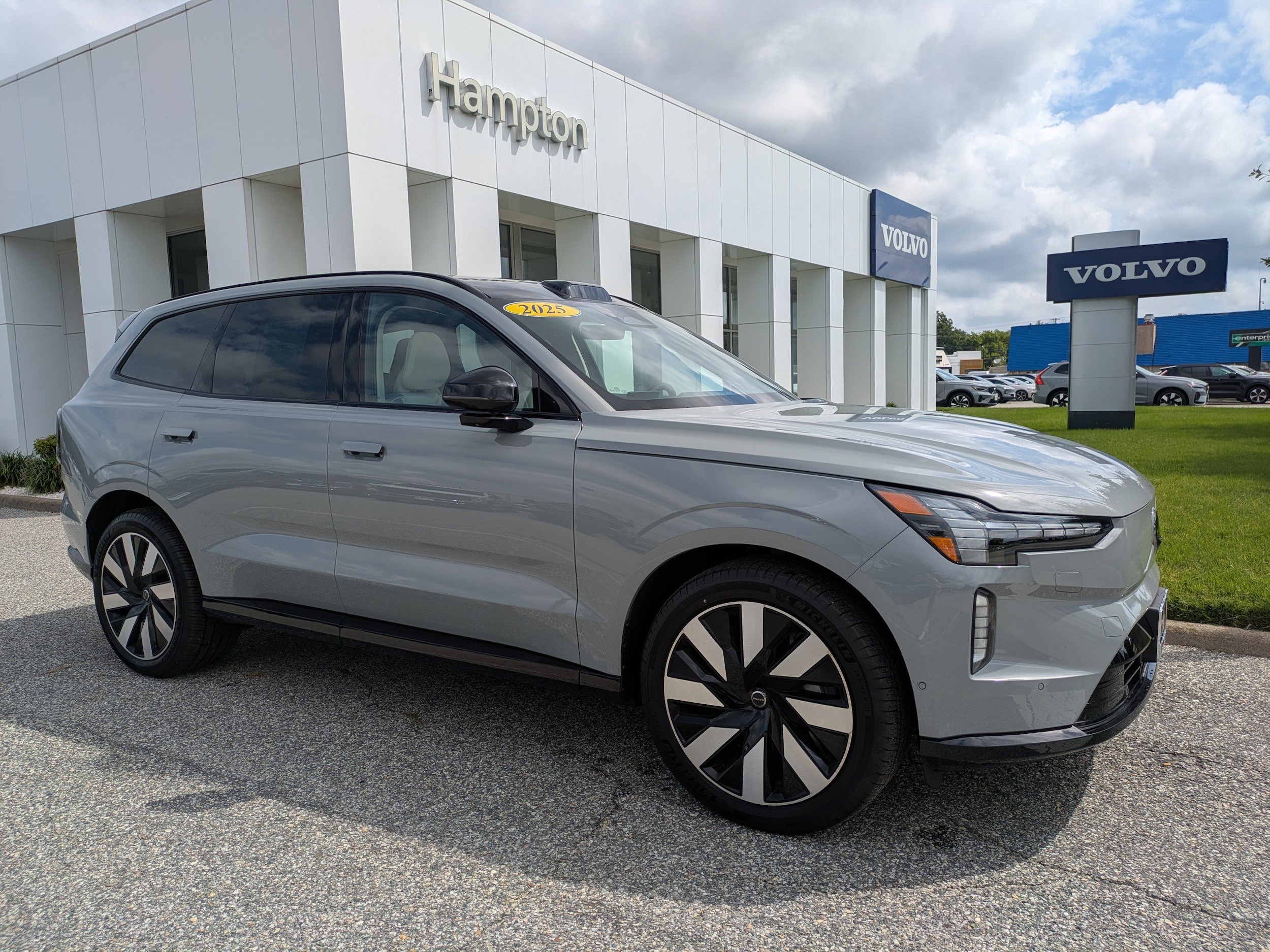 Certified 2025 Volvo EX90 Ultra with VIN 7JDEV3VL9SG000947 for sale in Hampton, VA
