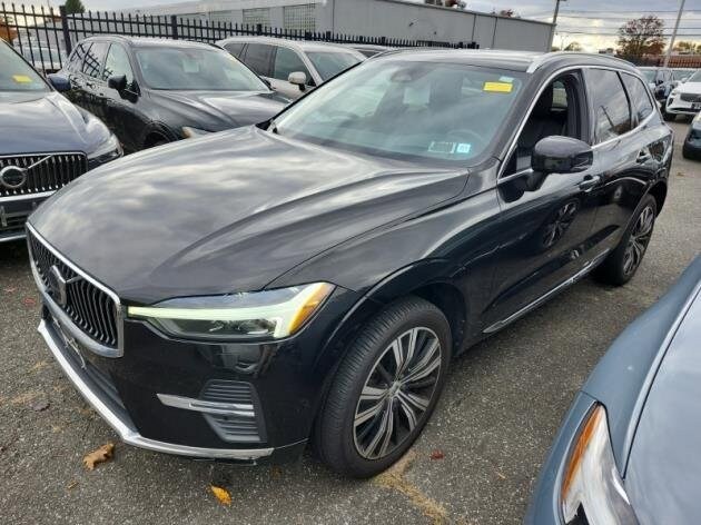 2022 Volvo XC60 Inscription B5 photo 3
