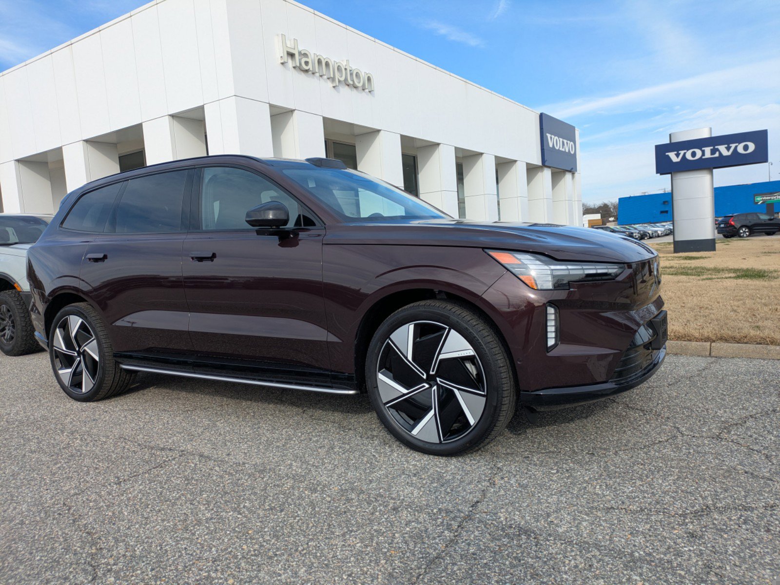 2025 Volvo EX90 Twin Motor Performance Ultra photo 2