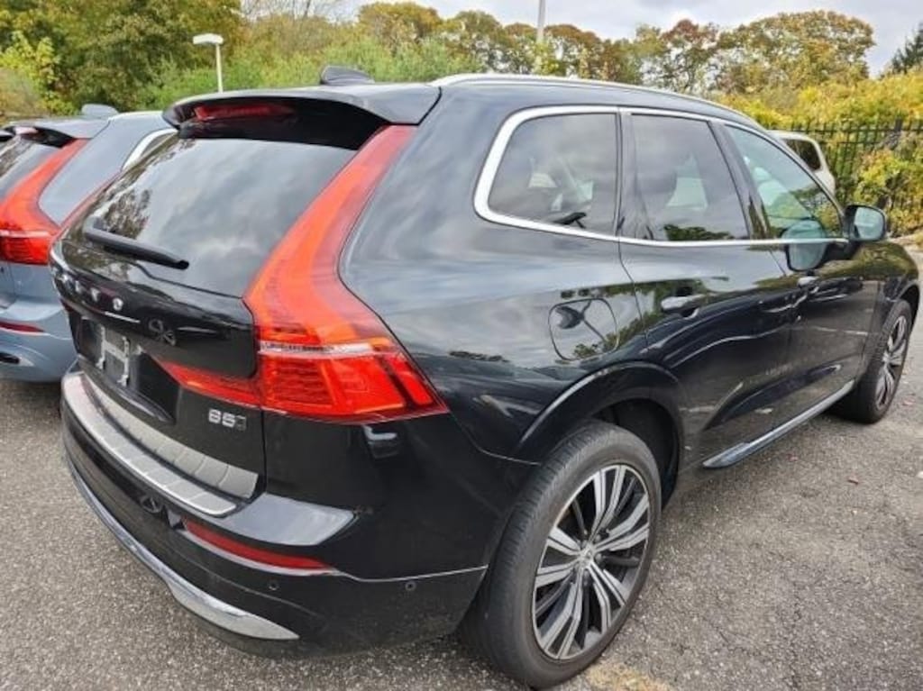 Certified 2022 Volvo XC60 Inscription B5 AWD Inscription