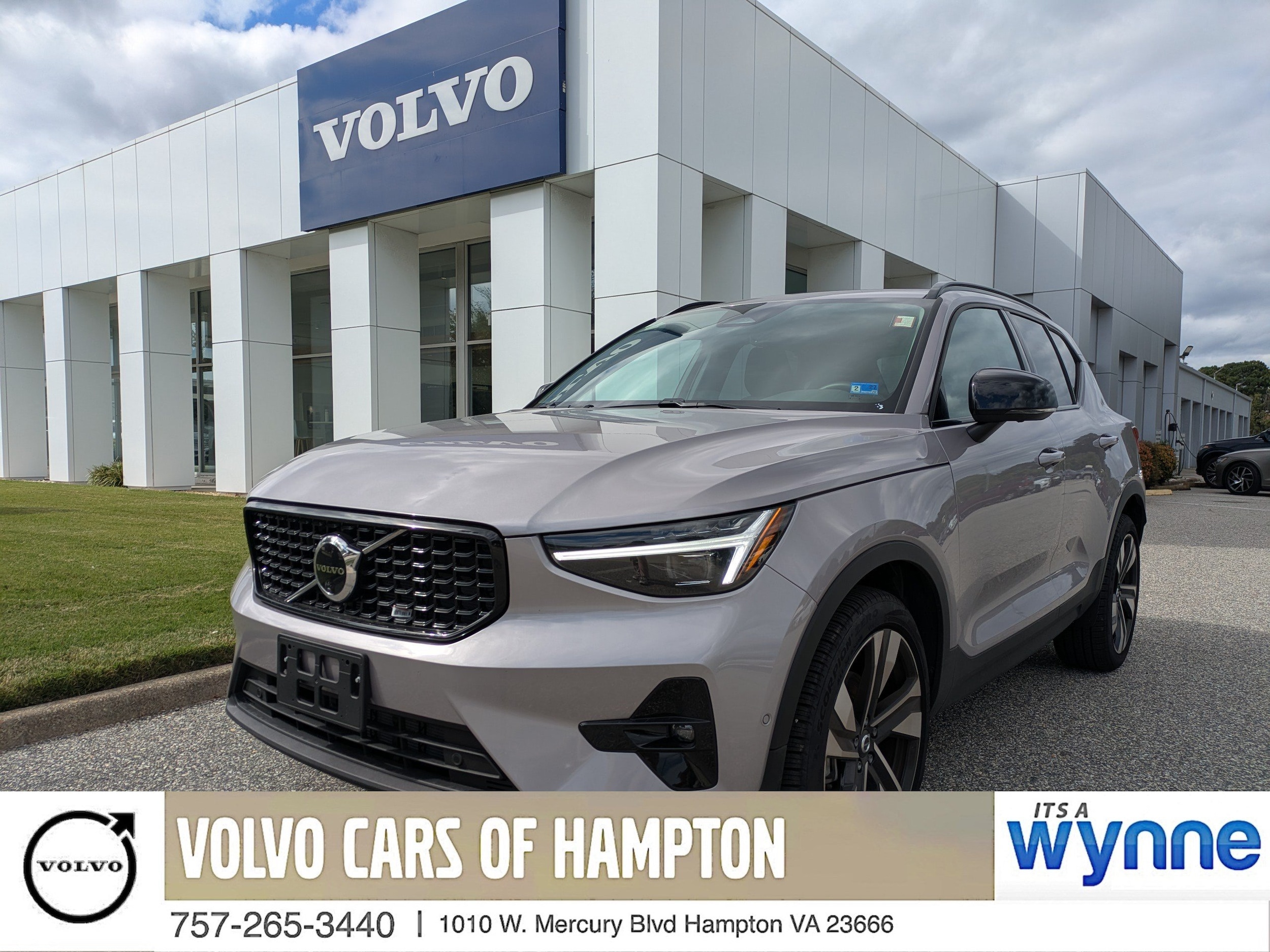 2026 Volvo XC40