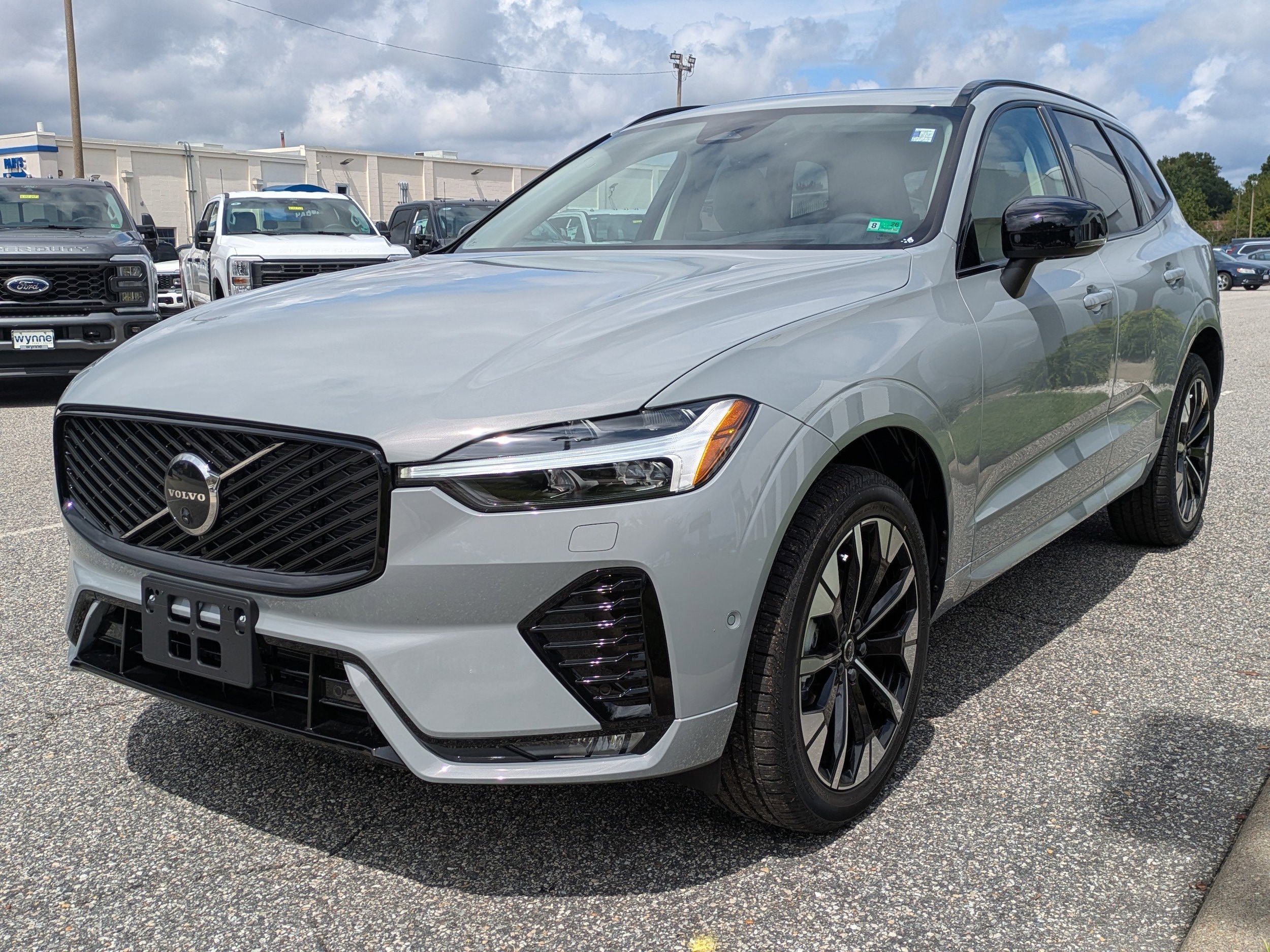 2026 Volvo XC60 Ultra - Photo 8
