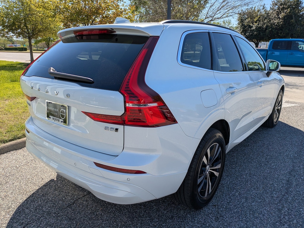 Certified 2023 Volvo XC60 Core B5 AWD Core