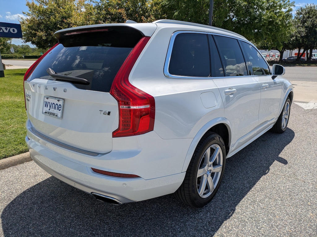 Used 2020 Volvo XC90 Momentum T6 AWD Momentum 7 Passenger