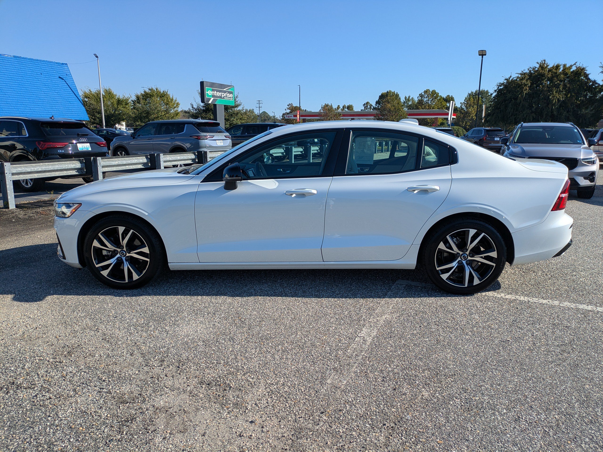Used 2025 Volvo S60 Core B5 AWD Core
