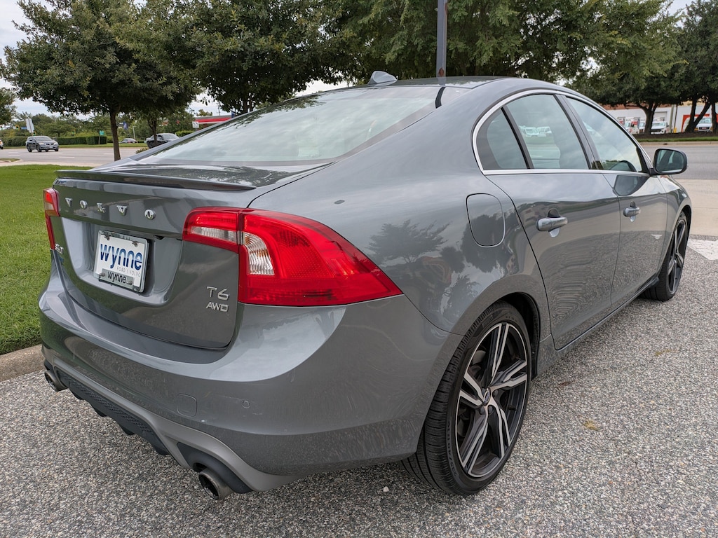 Used 2017 Volvo S60 R-Design Platinum T6 AWD R-Design Platinum