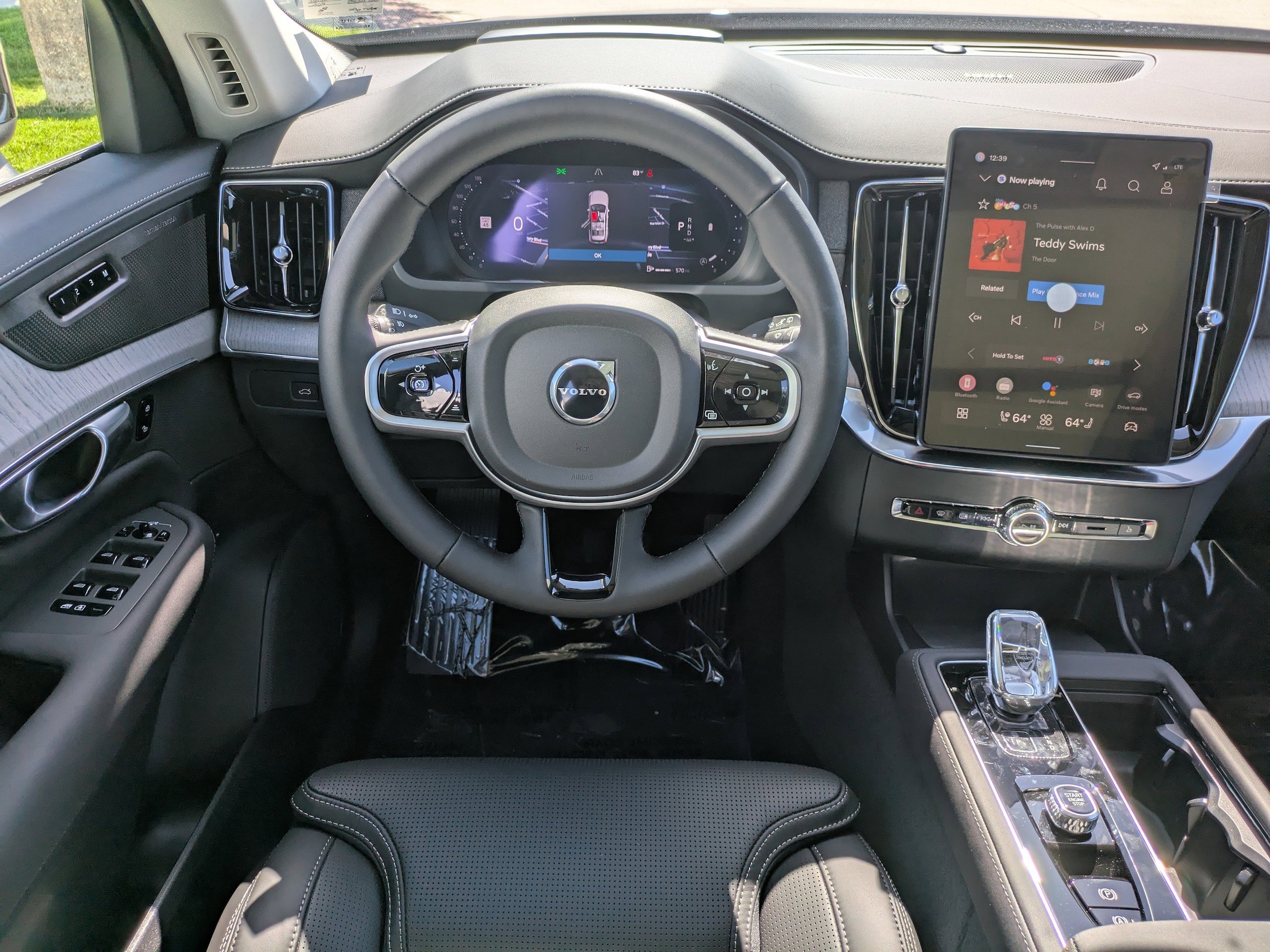2026 Volvo XC90 Ultra - Photo 15