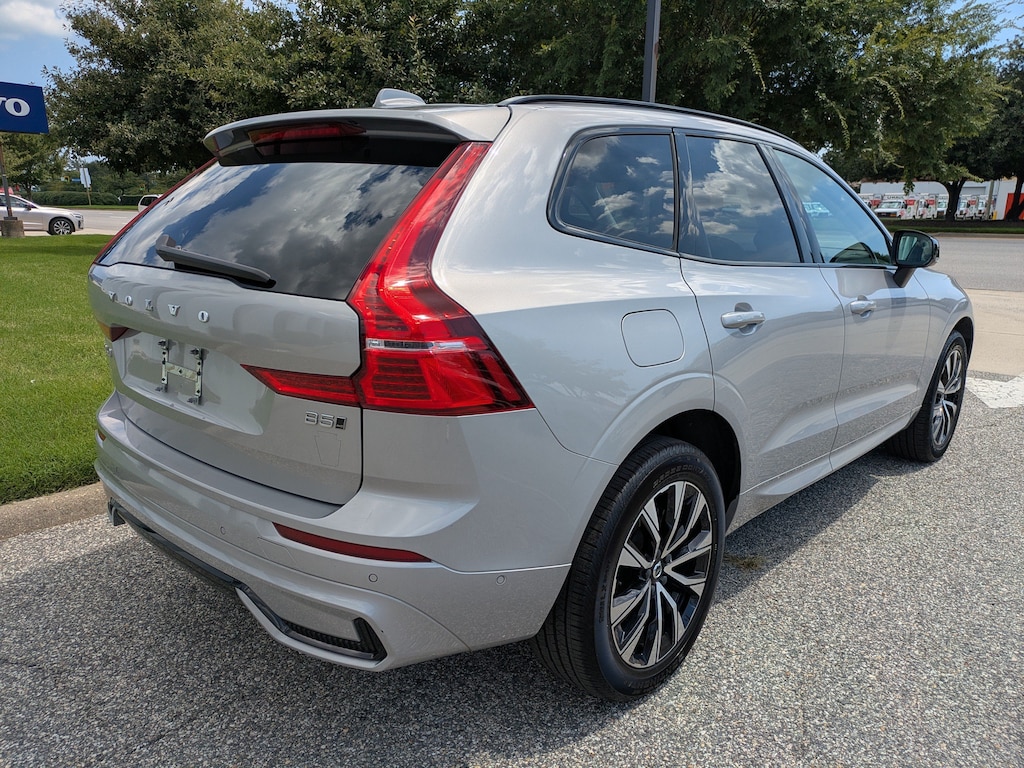 Certified 2024 Volvo XC60 Plus Dark Theme B5 AWD Plus Dark Theme