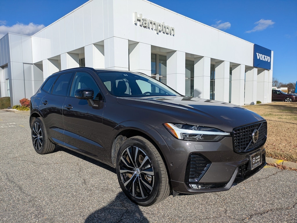Certified 2025 Volvo XC60 Plus B5 AWD Plus