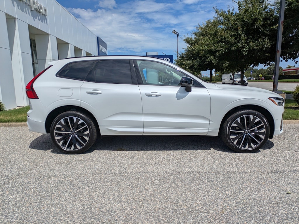 New 2026 Volvo XC60 B5 Ultra SUV