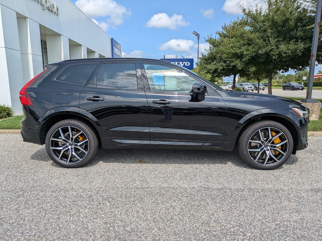 New 2026 Volvo XC60 plug-in hybrid T8 Polestar Engineered SUV