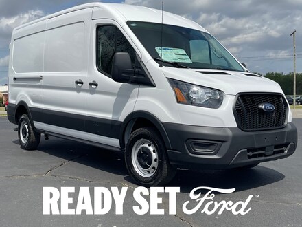 2025 Ford Transit Cargo Van Cargo Van T-250 148 Med Rf 9070 GVWR RWD