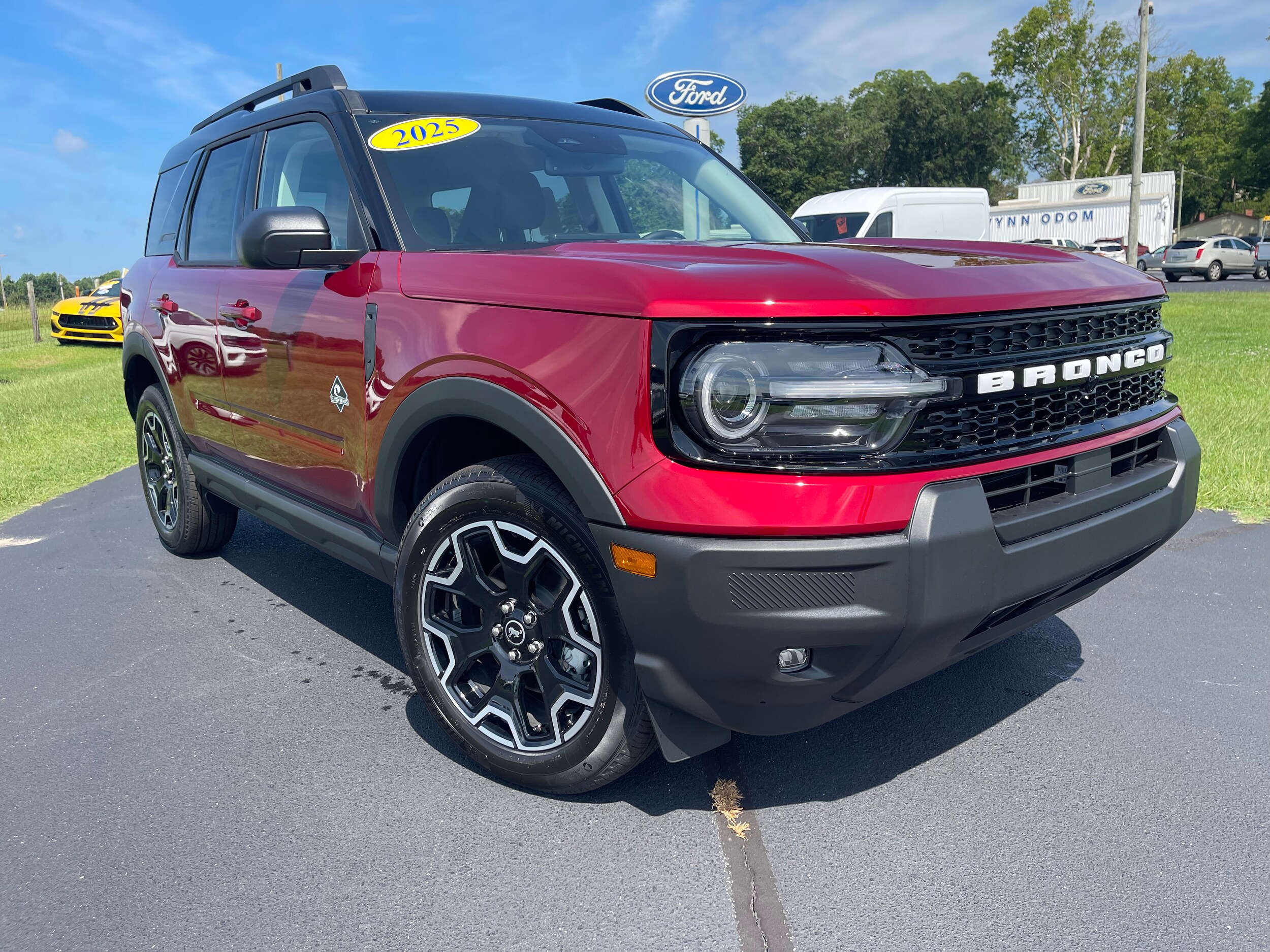 2025 Ford Bronco Sport Outer Banks photo 4