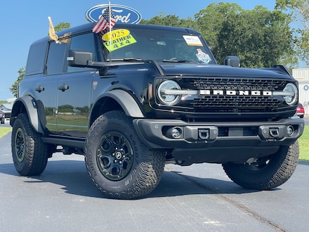 2025 Ford Bronco Badlands Badlands  Advanced 4x4