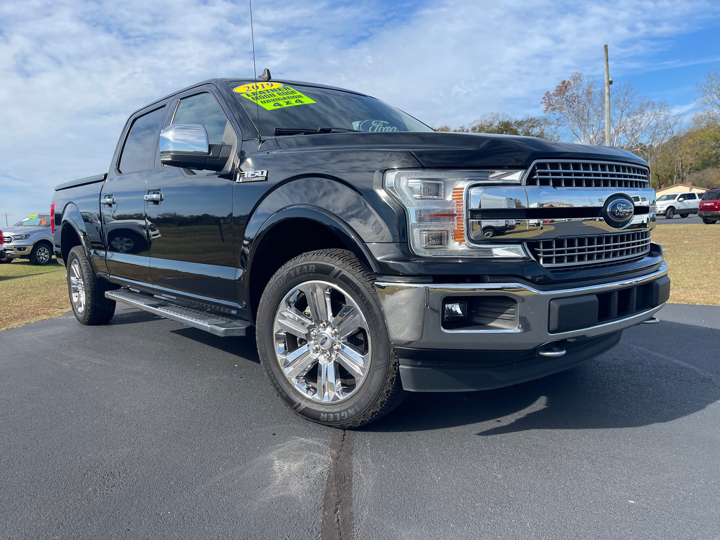 2019 Ford F-150 Lariat photo 3