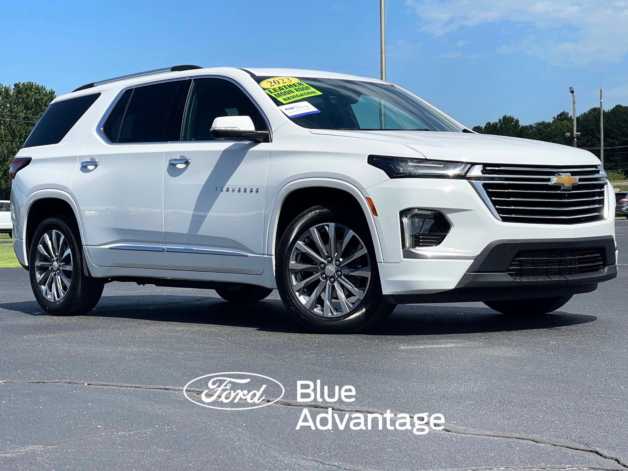 2023 Chevrolet Traverse FWD Premier's photo