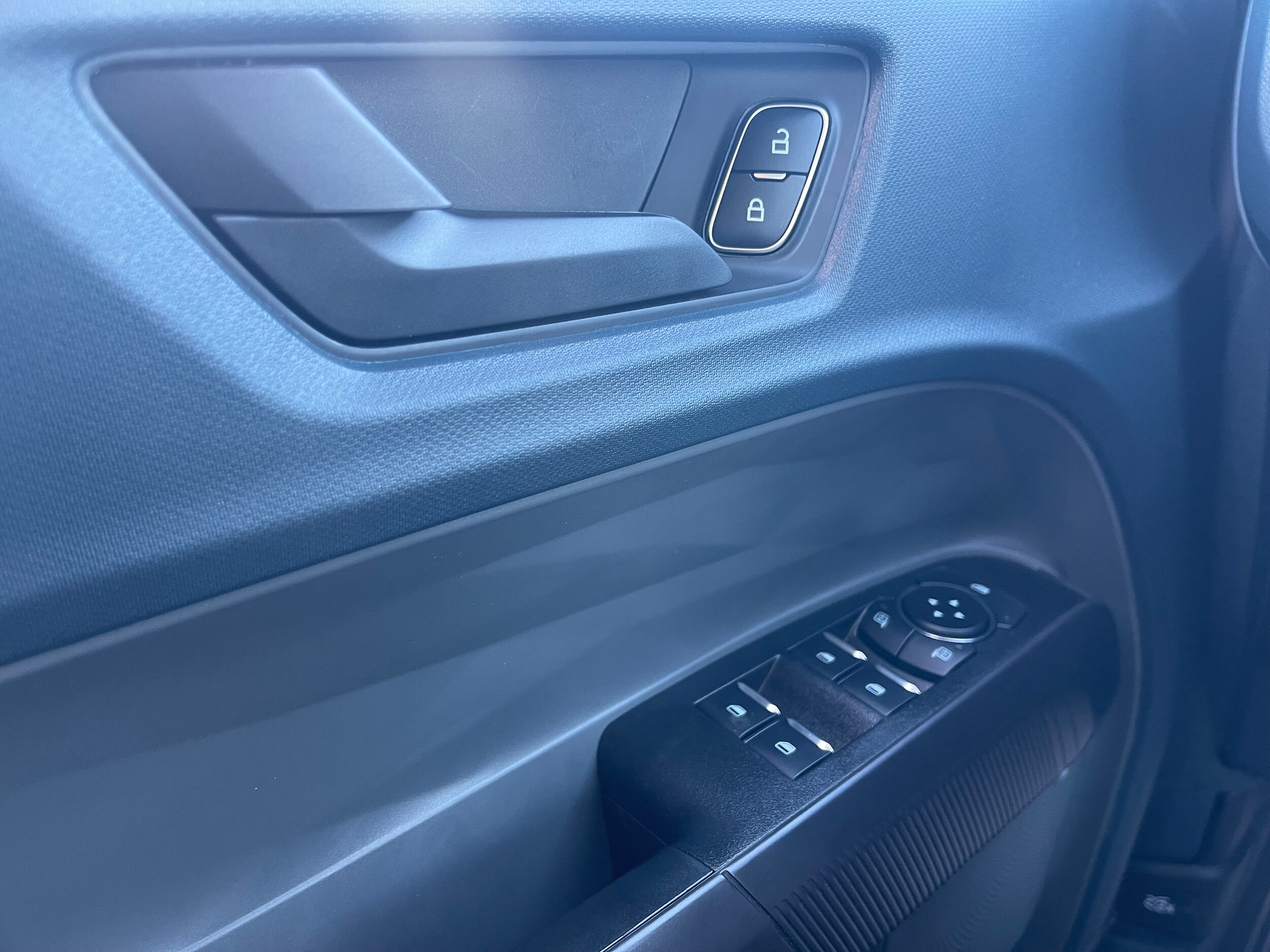 2026 Ford Maverick XL - Photo 14