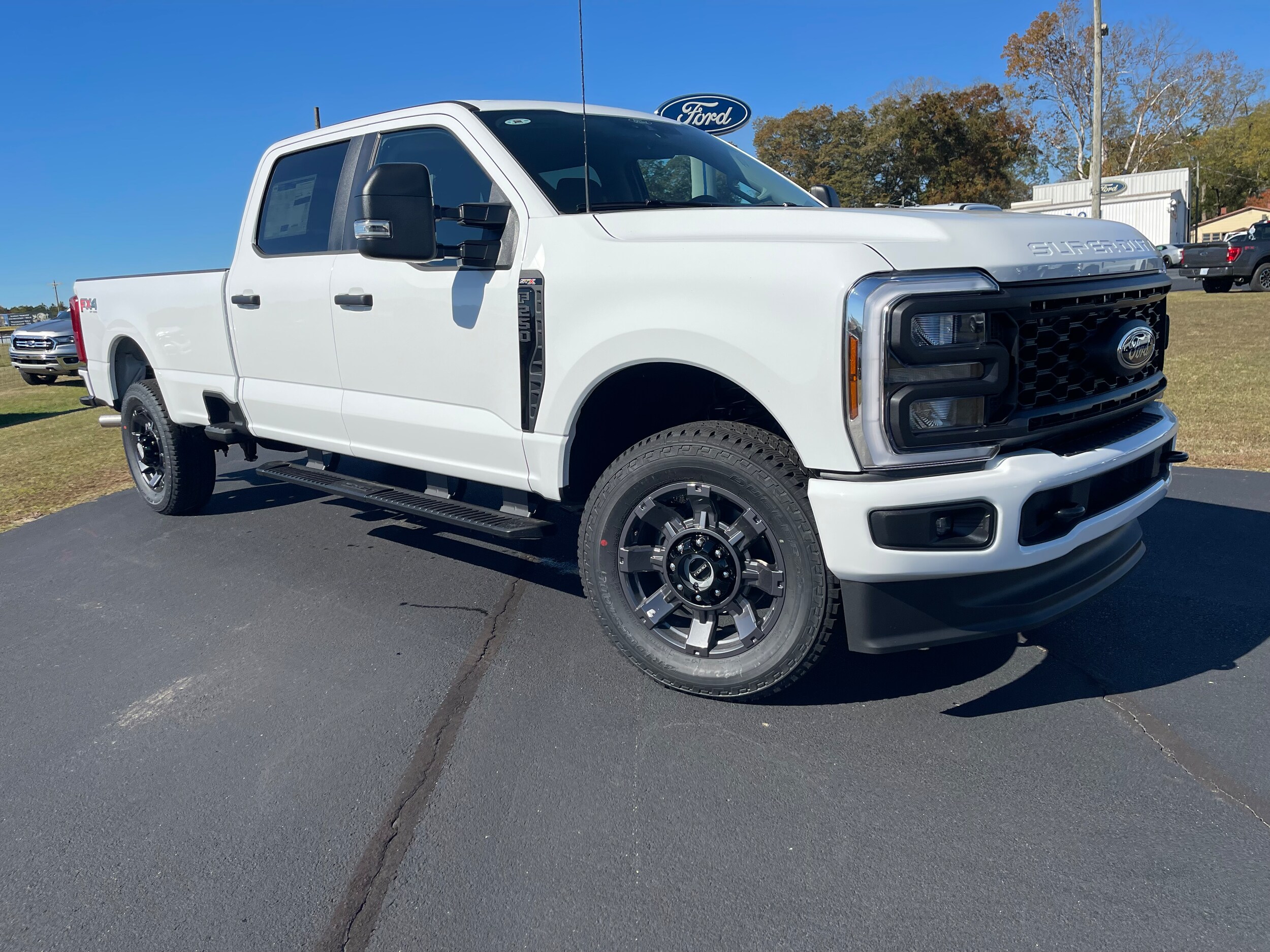 2026 Ford F-250 XL photo 4