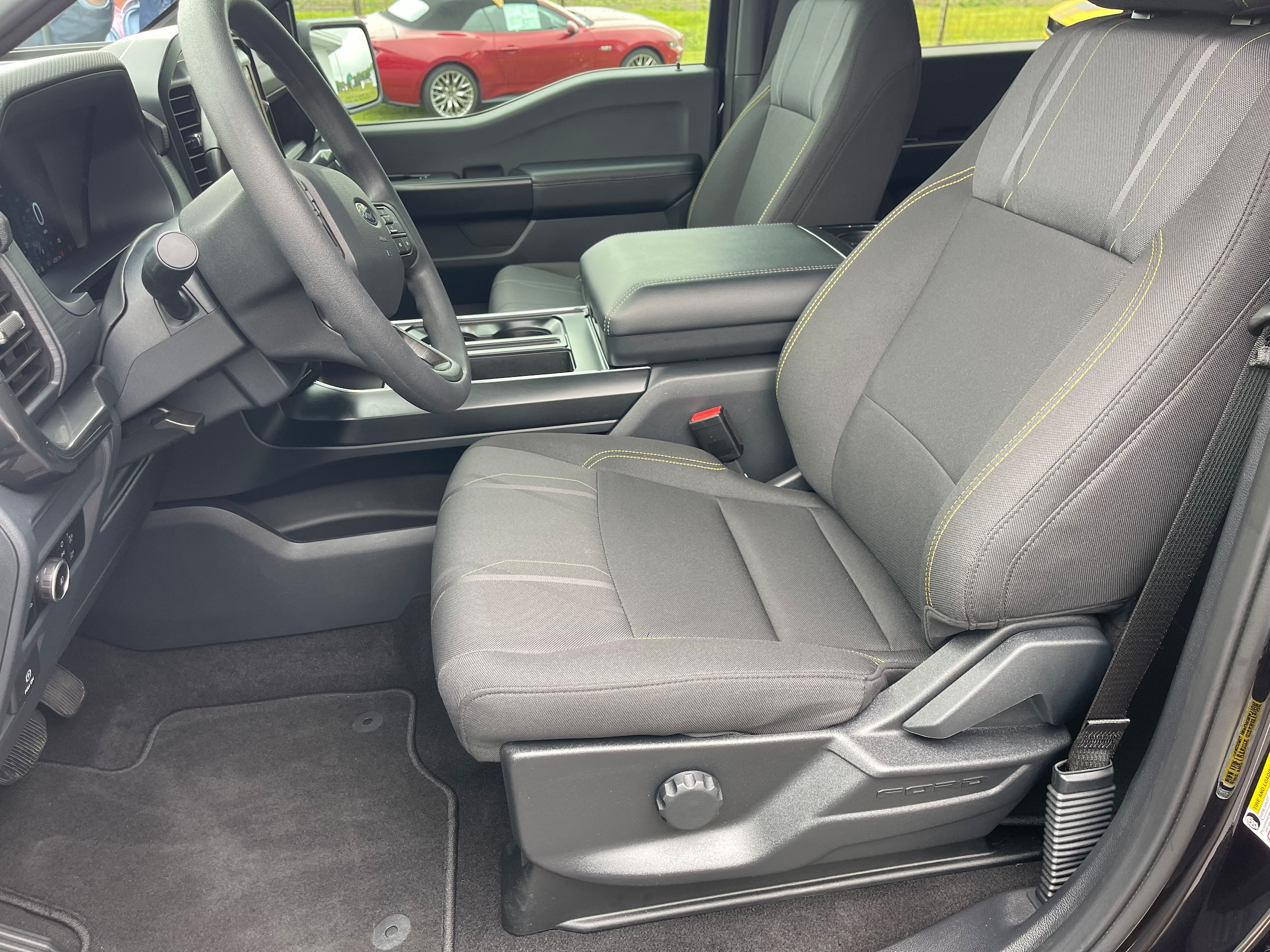 2024 Ford F-150 STX - Photo 13