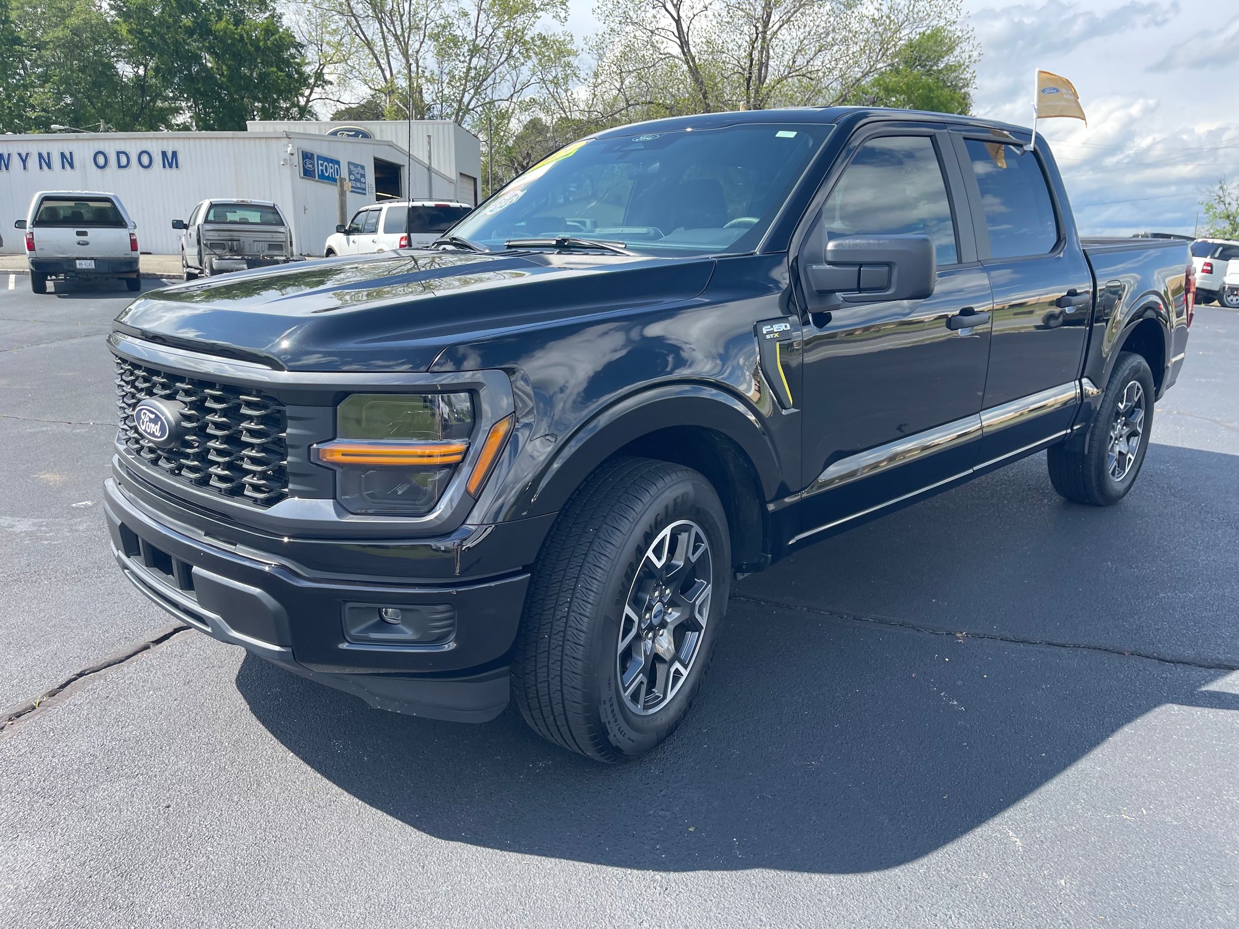 2024 Ford F-150 STX - Photo 9
