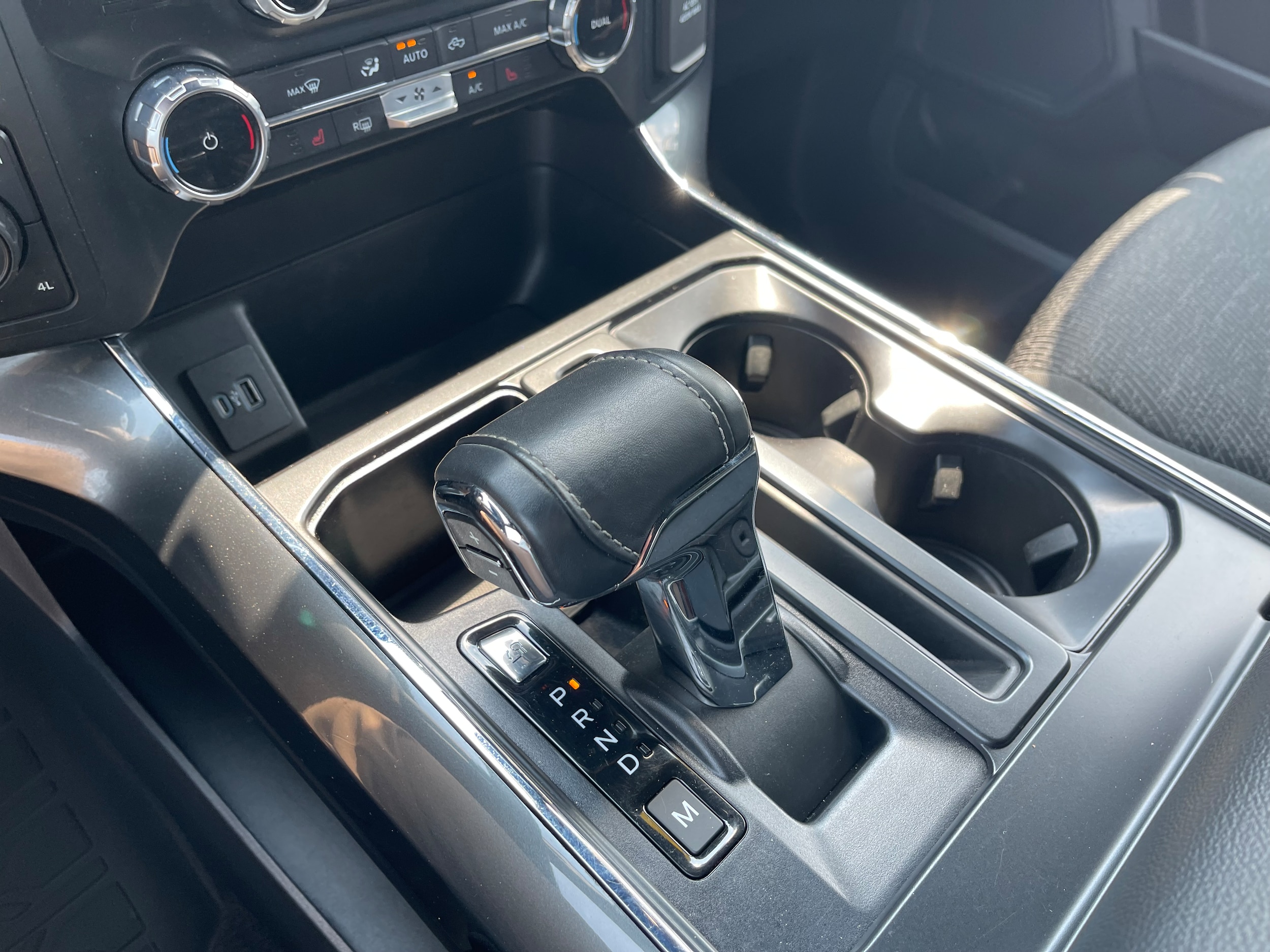2022 Ford F-150 XLT - Photo 12