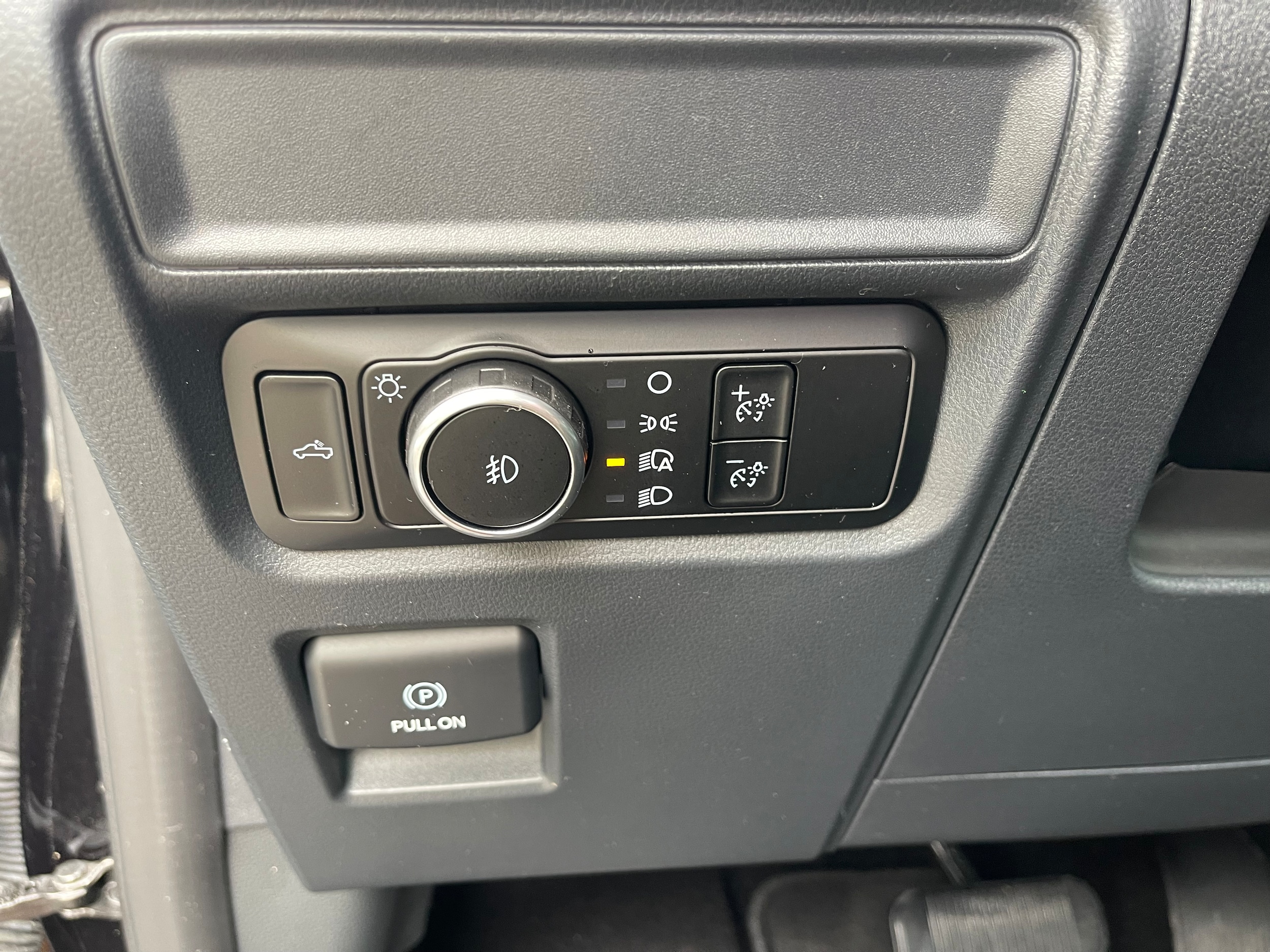 2024 Ford F-150 STX - Photo 25