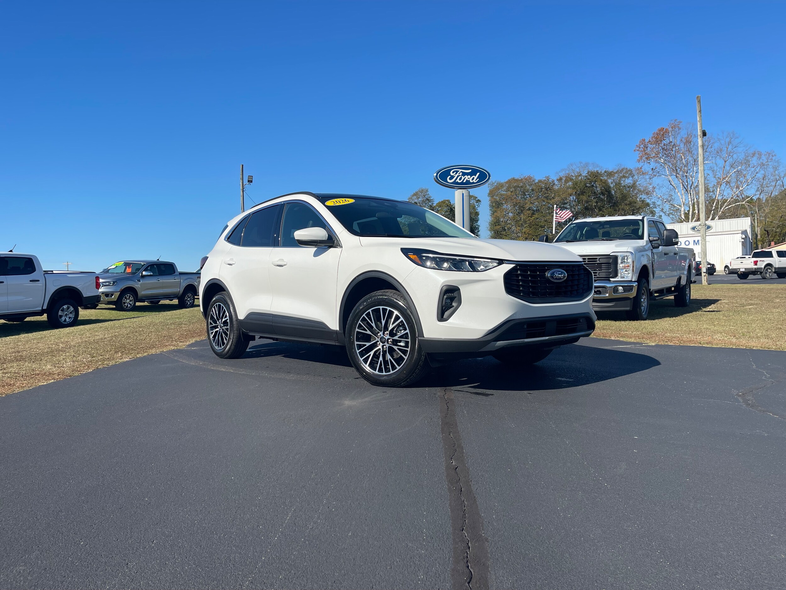 2026 Ford Escape photo 3