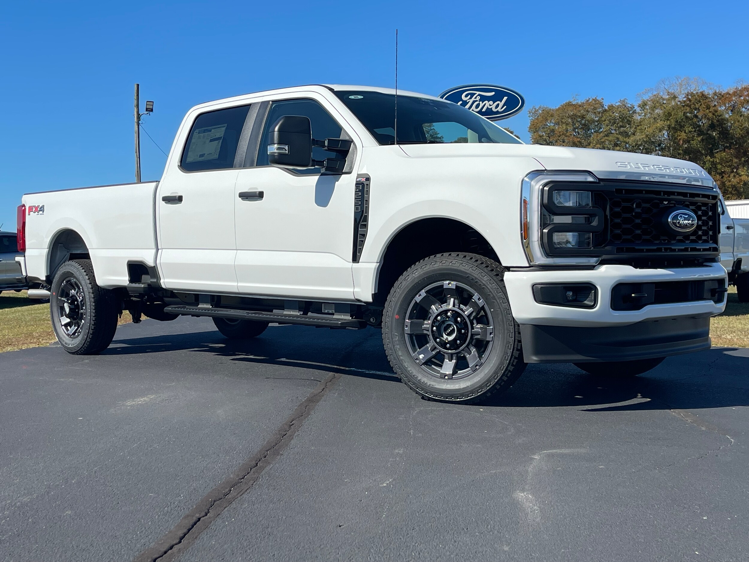 2026 Ford F-250 XL photo 2
