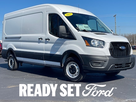 2025 Ford Transit Cargo Van Cargo Van T-250 148 Med Rf 9070 GVWR RWD