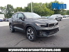 new 2023 Volvo XC40 B4 FWD Plus Bright SUV for sale in Norristown, PA