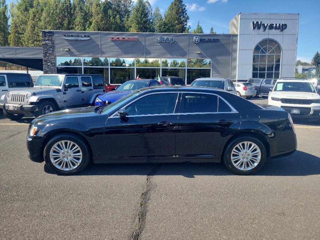 Used 2013 Chrysler 300 Base with VIN 2C3CCARG5DH515270 for sale in Pullman, WA