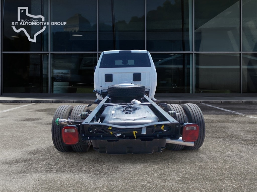 New 2024 Ram 5500HD Tradesman Pickup