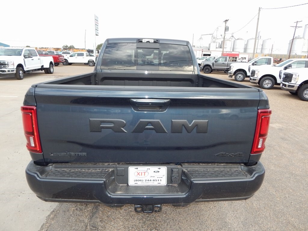 2025 Ram 2500 Big Horn photo 3
