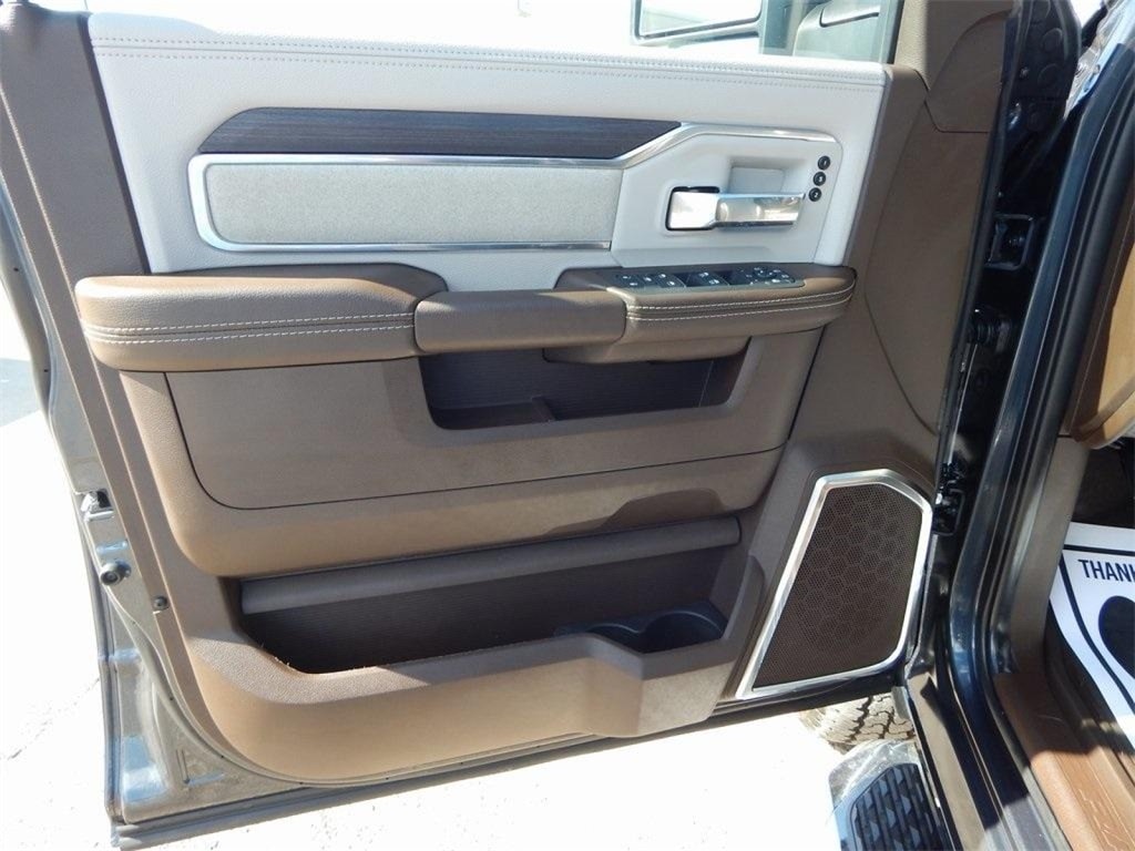 2026 RAM 2500 Laramie - Photo 16